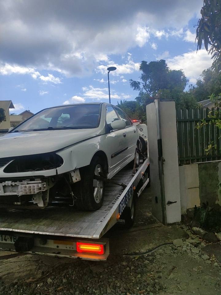 J1 SERVICES REMORQUAGE