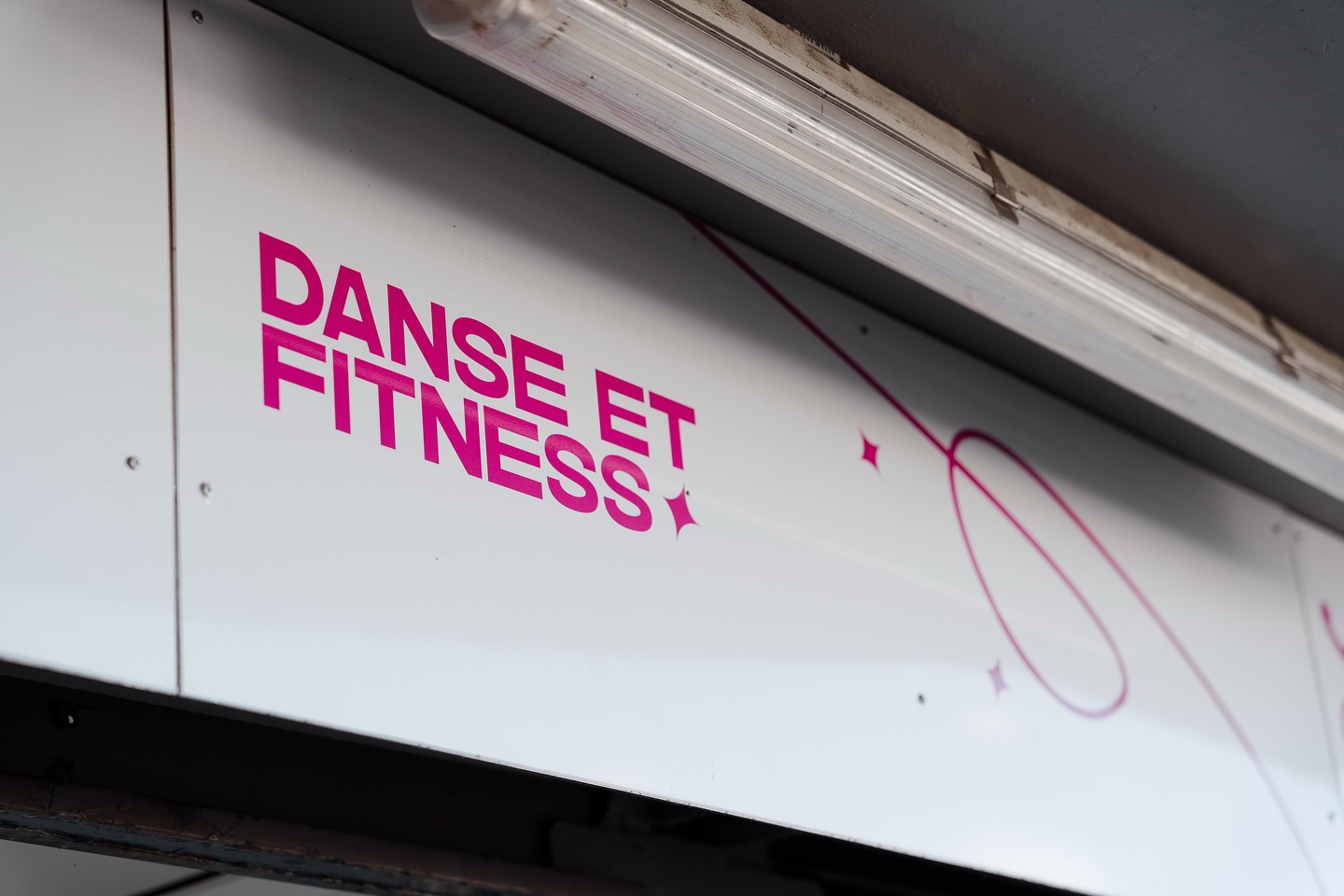 DANCE N’ GYM